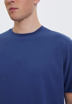 Essentials- T-Shirt Basic - Blue Quartz -Westmark London 07f2e25b6cdb42c1a56bbe239fd4e685