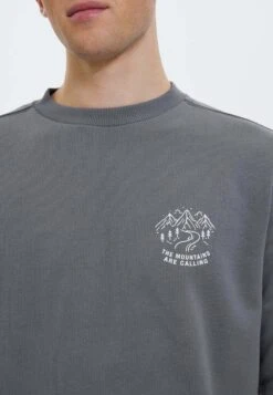 Sweater - Quiet Shade -Westmark London 2263151cfddd4bd79cdf288ed55f5752