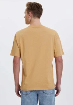 Essentials- T-Shirt Basic - Iced Coffee -Westmark London 234deb83a8144190ba02459a5e66f328