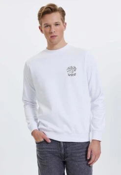 Sweater - White