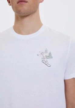 Wmxmas Santa Tee - T-Shirt Print - White -Westmark London 2ceb10b85c814b3bbe07da6bf0636f23