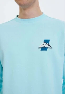 Hill - Sweater - Waterspout 7 Hill - Sweater - Waterspout -Westmark London 36f7b61c67c74abb8583371c91af03a8