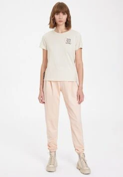 Westmark London -Westmark London 49c0243a33254773b0cc0c7be0981a46