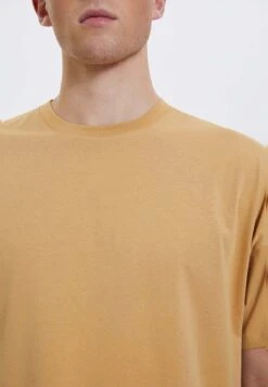 Essentials- T-Shirt Basic - Iced Coffee -Westmark London 4d029474ff084e55a2163606ed94f3b5