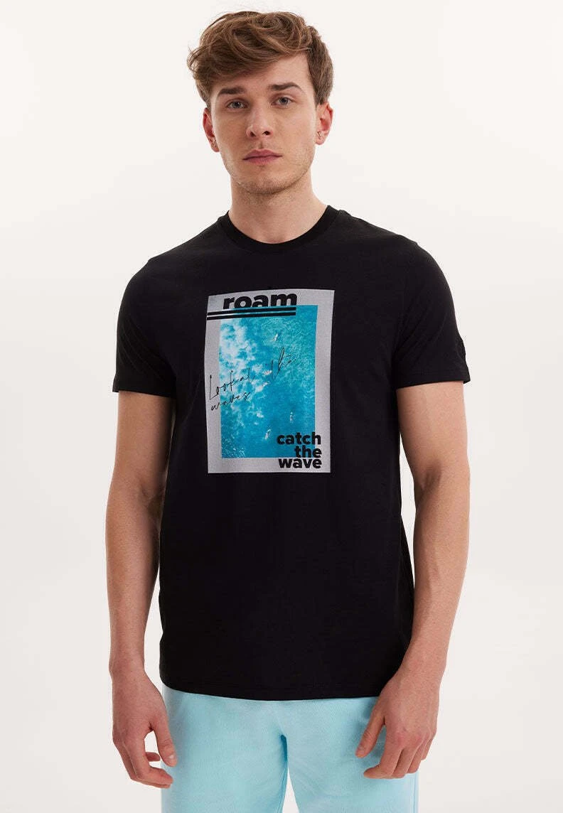 Wmcollage Roam - T-Shirt Print - Black 1 Wmcollage Roam - T-Shirt Print - Black