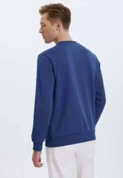 Sweater - Blue Quartz -Westmark London 5c81c8010c2e4901ada2dbb6ead8583c