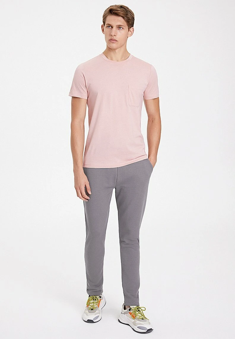 T-Shirt Basic - Misty Rose 2 T-Shirt Basic - Misty Rose - Afbeelding 2