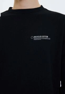 Sweater - Black -Westmark London 68a94cacaacc48d5af95ea68f3c66ca0