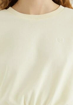 Sweater - Pearled Ivory -Westmark London 6f9df41aa1f74f708a2379de7f5afbf6