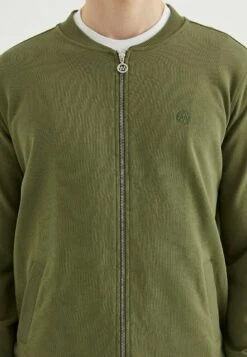 Core - Sweater Met Rits - Capulet Olive -Westmark London 8b6ce0be5ae24834a3895085a8c6391e