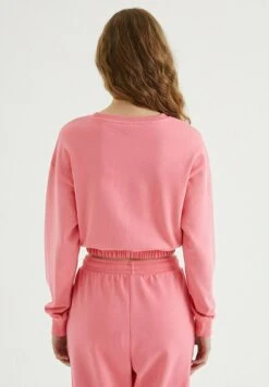 Sweater - Pink Lemonade 6 Sweater - Pink Lemonade -Westmark London ce2fa4e940324cef9acf3d437001d007