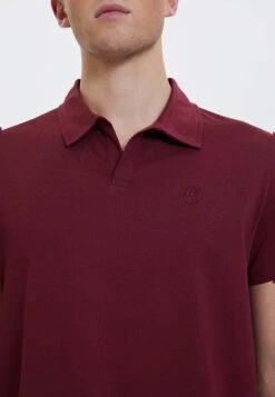 Vital- Poloshirt - Cabernet -Westmark London d0dc127b34734544899021a064c8a9a8