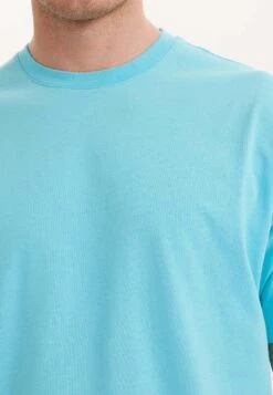 Essentials- T-Shirt Basic - Blue Curacao -Westmark London dbb5b038b7a84f949991d69a28bad45e