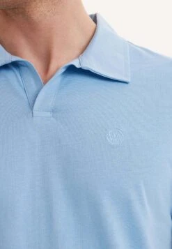Vital- Poloshirt - Blissful Blue 7 Vital- Poloshirt - Blissful Blue -Westmark London e233e54498604ae5a7d7009064578664
