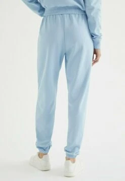 Enjoy Cuffed - Trainingsbroek - Powder Blue -Westmark London eef274f4a9694a05a22e0d7e122641d0