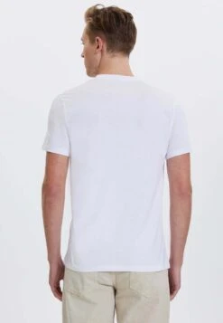 Wmxmas Santa Tee - T-Shirt Print - White -Westmark London f51db7d089f04f9d88d2a962c118de9f